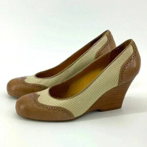 MIZ  MOOZ RETRO WEDGE PUMPS